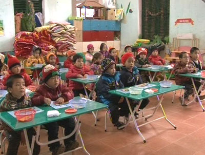 Tuyên Quang Xã hội hóa phổ cập giáo dục mầm non cho trẻ 5 tuổi